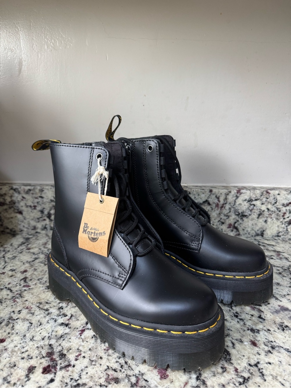 Dr. Martens Jarrick Smooth Black Leather Platform Combat Boots women’s size 6